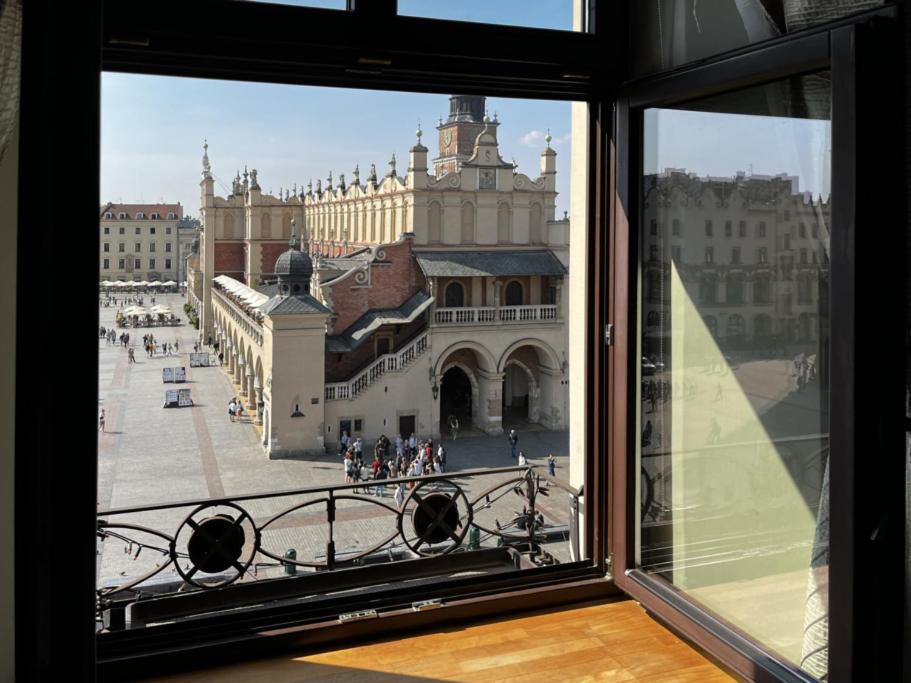 Pod Sloncem - Rynek Glowny Krakov Exteriér fotografie